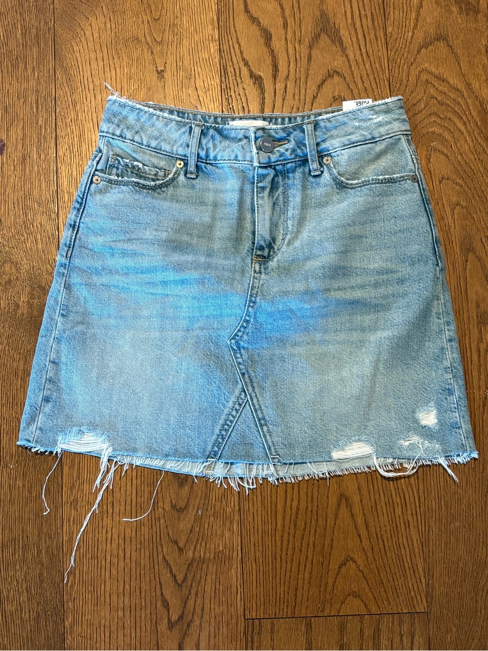 PAIGE NWT Alethea Mid Rise Distressed Denim Mini Skirt. Size 27